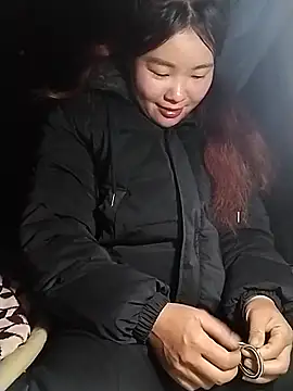 lylylove online show from 02/01/26, 01:15