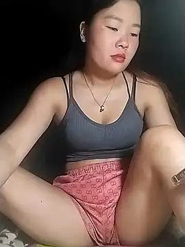 lylylove online show from 07/15/26, 11:45