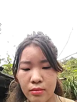 lylylove online show from 10/02/25, 01:53