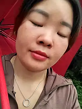 lylylove online show from 06/21/26, 12:16