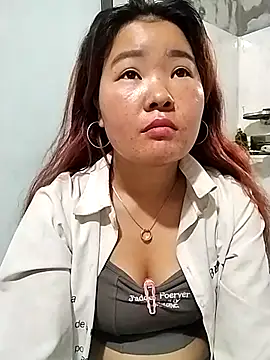 Snapshot of lylylove chatting on 03/29/26, 12:23 lylylove online show from 03/29/26, 12:23