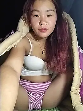 lylylove online show from 11/30/25, 08:53