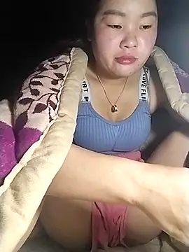 lylylove online show from 02/22/26, 12:24