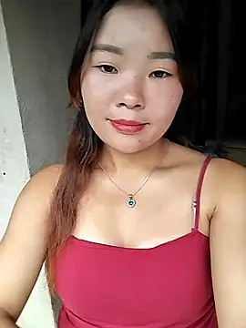 lylylove online show from 09/12/25, 03:06