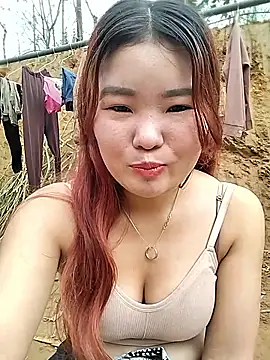 Snapshot of lylylove chatting on 03/17/26, 02:14 lylylove online show from 03/17/26, 02:14