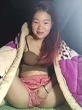 lylylove online show from 11/27/25, 08:31