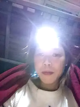 Ngocmi909 online show from 12/02/25, 12:18