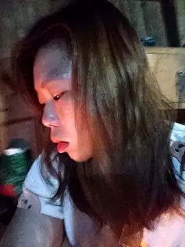 Ngocmi909 online show from 11/10/25, 10:37