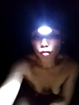 Ngocmi909 online show from 11/16/25, 12:43