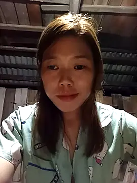 Ngocmi909 online show from 11/08/25, 01:03