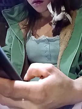 Ngocmi909 online show from 12/14/25, 09:09