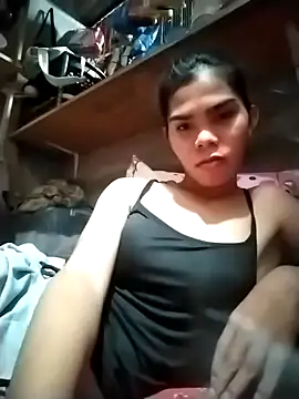 Snapshot of dianne_swift chatting on 01/08/26, 12:33 dianne swift online show from 01/08/26, 12:33