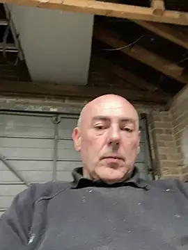 Richmcgee online show from 03/08/26, 08:23