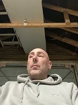 Richmcgee online show from 03/21/26, 08:24