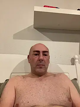 Richmcgee online show from 02/21/26, 08:33