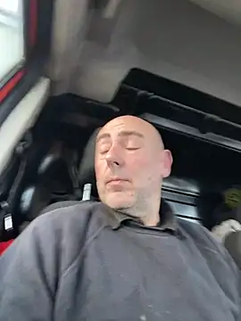 Richmcgee online show from 03/30/26, 06:48