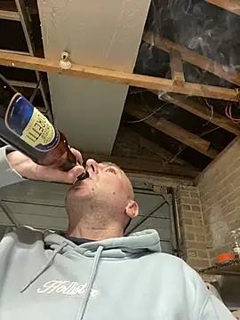 Richmcgee online show from 04/06/26, 07:26