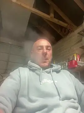 Richmcgee online show from 03/23/26, 08:19