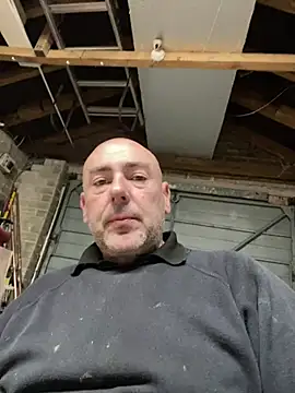 Richmcgee online show from 04/14/26, 07:19