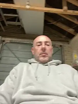 Richmcgee online show from 03/22/26, 08:21