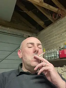 Richmcgee online show from 03/09/26, 08:12