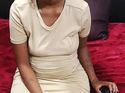 AppleAss02 online show from 11/25/25, 05:24