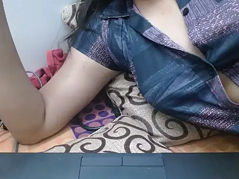 Snapshot of Vaani_Singha chatting on 10/04/25, 11:17 Vaani Singha online show from 10/04/25, 11:17