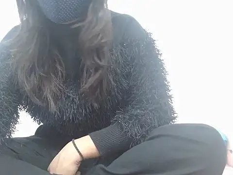 Vaani Singha online show from 12/04/25, 11:09