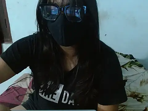 Vaani Singha online show from 11/19/25, 03:45