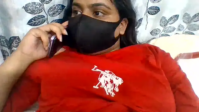 Snapshot of Vaani_Singha chatting on 07/16/26, 02:41 Vaani Singha online show from 07/16/26, 02:41