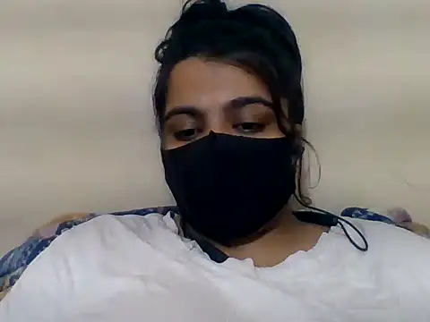 Vaani Singha online show from 05/18/26, 01:16