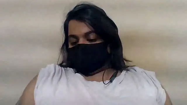 Snapshot of Vaani_Singha chatting on 06/24/26, 03:54 Vaani Singha online show from 06/24/26, 03:54