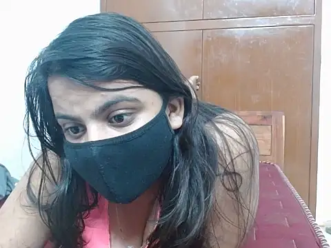 Snapshot of Vaani_Singha chatting on 09/10/25, 02:21 Vaani Singha online show from 09/10/25, 02:21