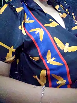  Thaotam  online show from 10/06/25, 07:42