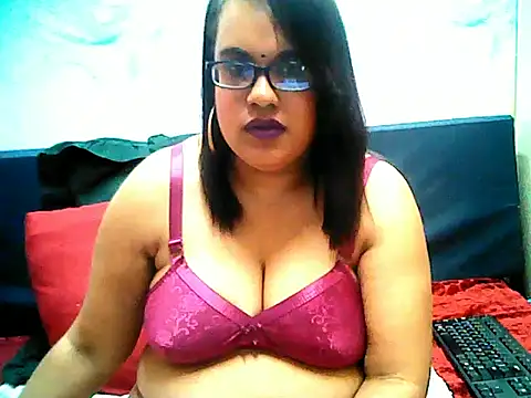 Snapshot of indianpepper4u chatting on 09/12/25, 05:13 indianpepper4u online show from 09/12/25, 05:13