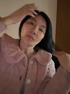 xiiuuff18 online show from 03/16/26, 01:13