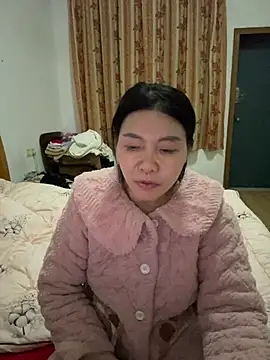 xiiuuff18 online show from 03/06/26, 12:33