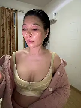 xiiuuff18 online show from 02/23/26, 10:16