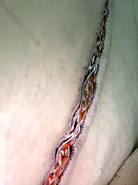 xiiuuff18 online show from 11/19/25, 01:55