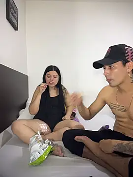 Snapshot of Deymon0777 chatting on 02/19/26, 04:09 Deymon0777 online show from 02/19/26, 04:09