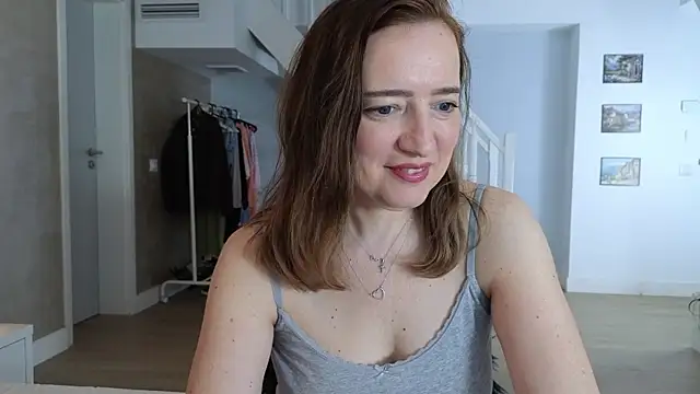 Blue Angel Sweet online show from 04/05/26, 03:46