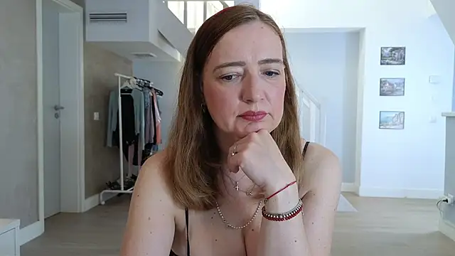 Blue Angel Sweet online show from 05/25/26, 04:01