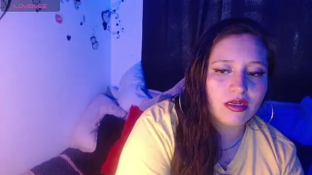 nahomy jonhs online show from 11/03/25, 10:13