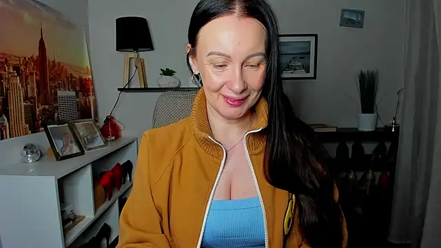 Snapshot of Velvet_Jasmine chatting on 01/15/26, 06:28 Velvet Jasmine online show from 01/15/26, 06:28