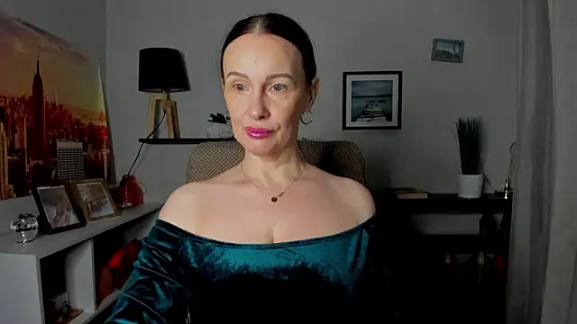 Snapshot of Velvet_Jasmine chatting on 01/13/26, 06:39 Velvet Jasmine online show from 01/13/26, 06:39