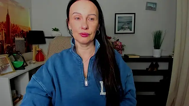 Snapshot of Velvet_Jasmine chatting on 11/21/25, 06:34 Velvet Jasmine online show from 11/21/25, 06:34