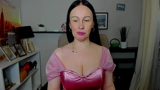 Snapshot of Velvet_Jasmine chatting on 11/01/25, 07:35 Velvet Jasmine online show from 11/01/25, 07:35