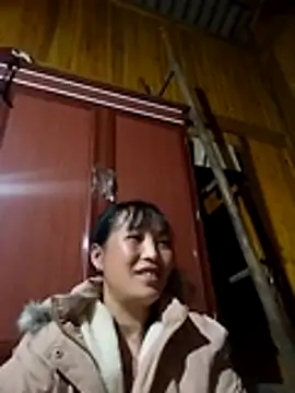 miss-su online show from 10/23/25, 10:41