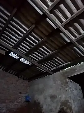 miss-su online show from 04/08/26, 11:22