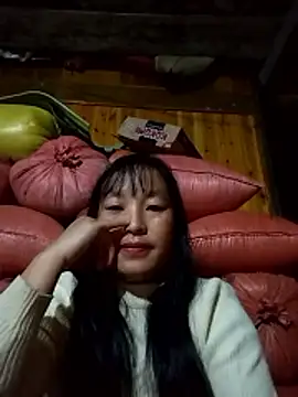 miss-su online show from 10/17/25, 10:22